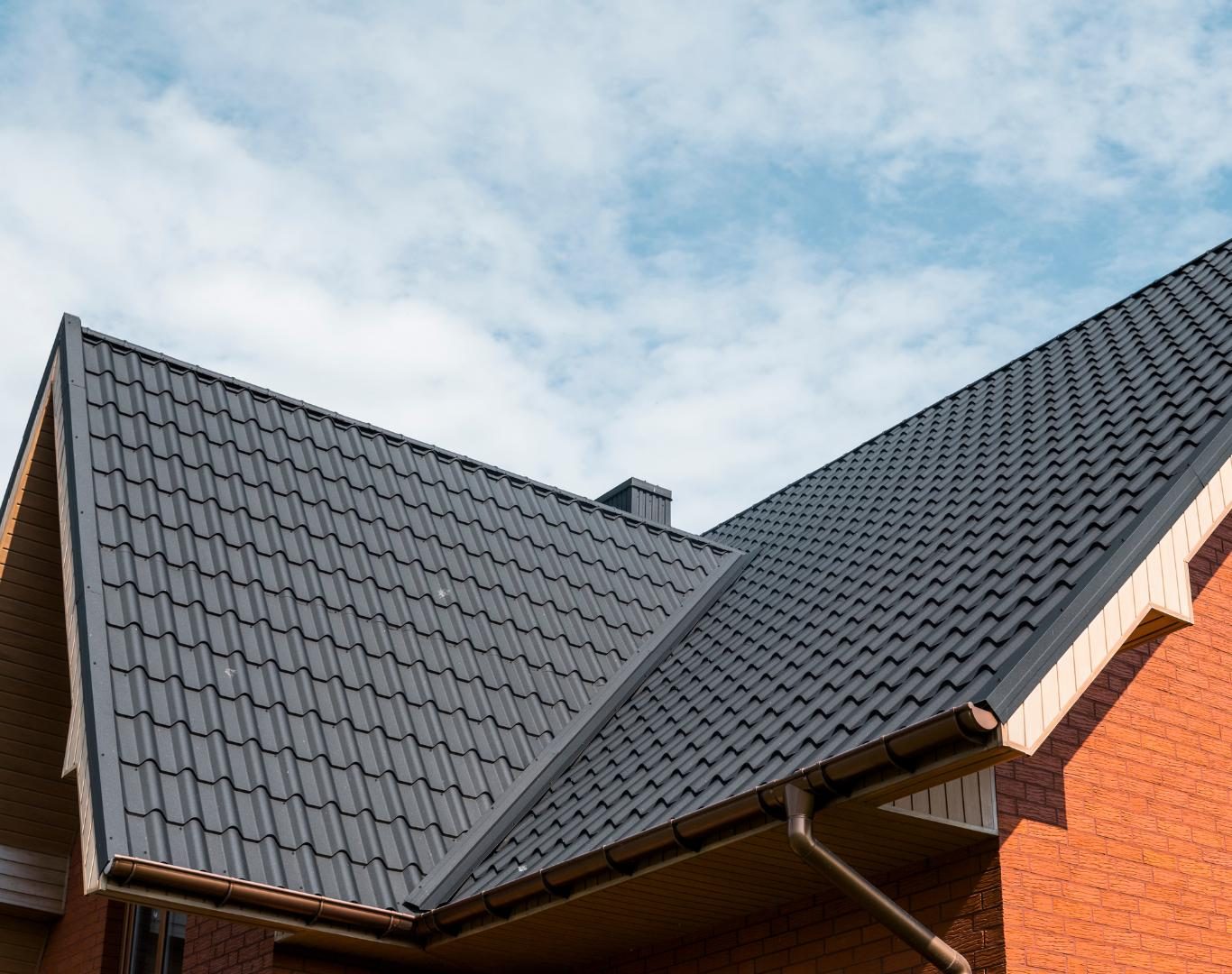 Expert roofing contractor in Cayuga County, NY providing reliable roof repairs