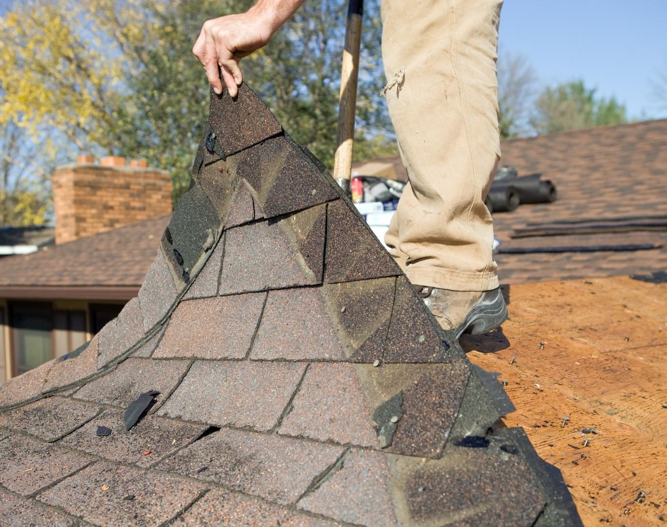 Trusted roof repair near me in Weedsport, NY, for shingle replacement